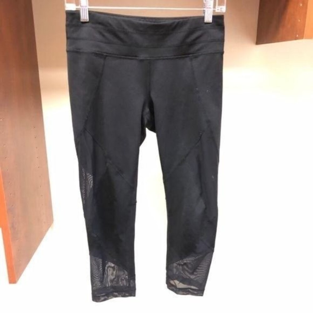 Athleta Mesh Sonar Crop Leggings Workout Athletic Athleisure - Picture 2 of 7